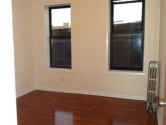 5th image of 1158 49th Ave #3A