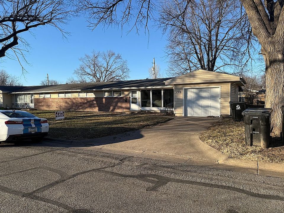 1st image of 1316 Derby Ave
