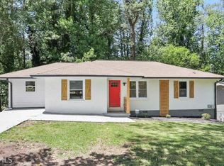 2054 Mark Trl, Decatur, GA 30032