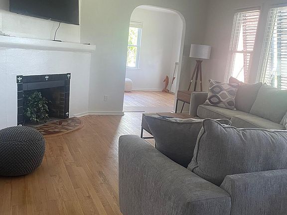 5th image of 48 NE Saint Augustine Blvd