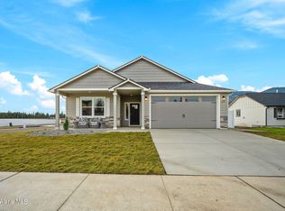 16000 N Hadley Loop, Rathdrum, ID 83858