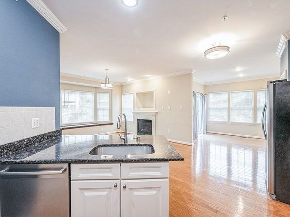 3416 Barn House Dr
