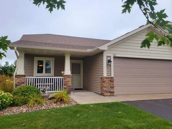 421 Cassandra Dr #29, New Richmond, WI 54017