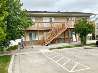 204 Hunters Way APT 202, Cheyenne, WY 82007