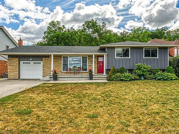 3rd image of 142 McNeilly Rd