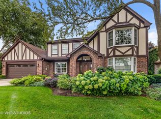 927 N Derbyshire Ave, Arlington Heights, IL 60004