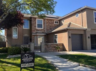 3344 Sierra Madre Ave, Clovis, CA