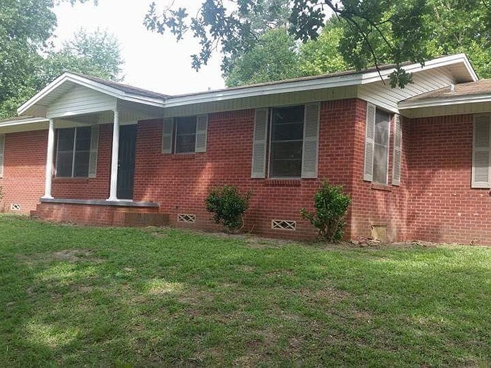 1st image of 800 E Houston St