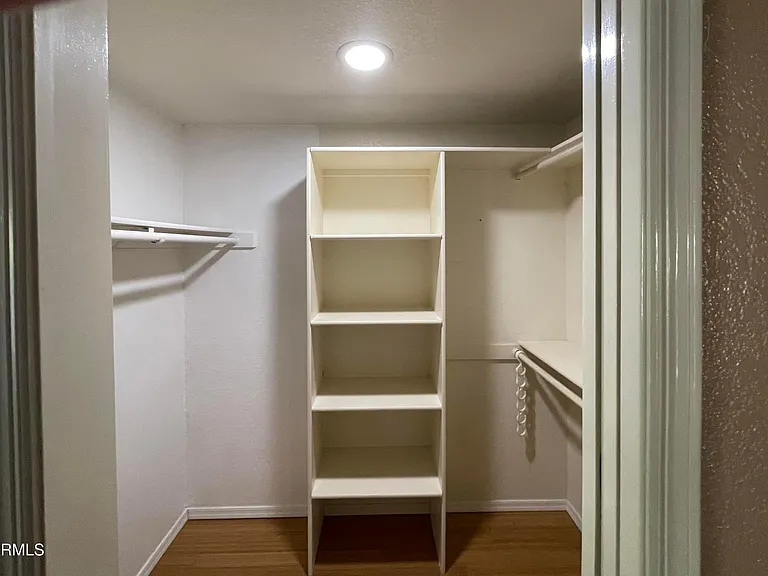 5521 E Paradise Dr — Photo 22