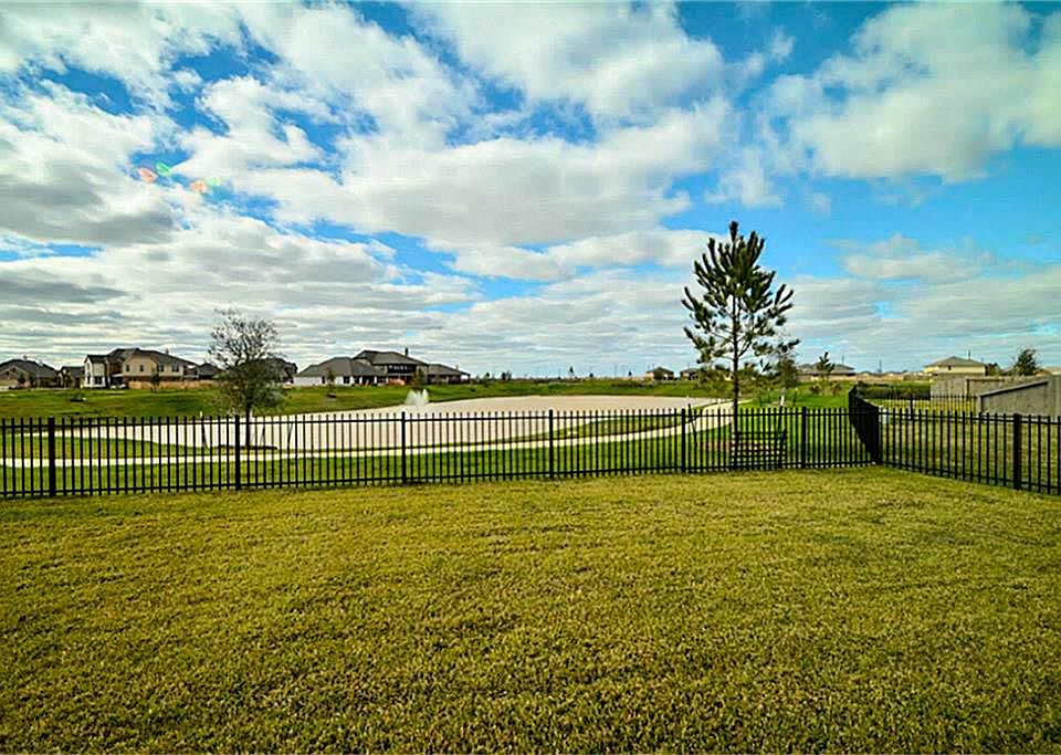1st image of 3218 Emerald Valley Dr