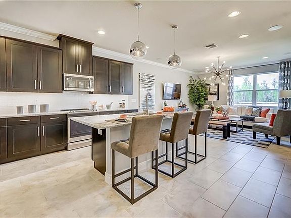 5th image of 2058 Lake Waters Pl