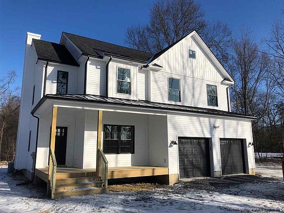 2nd image of 16 Claudia Ln