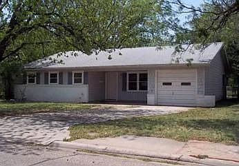 1st image of 802 Westview Dr