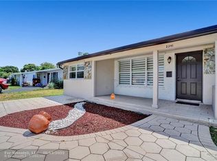 2341 Kingston Dr, Miramar, FL 33023