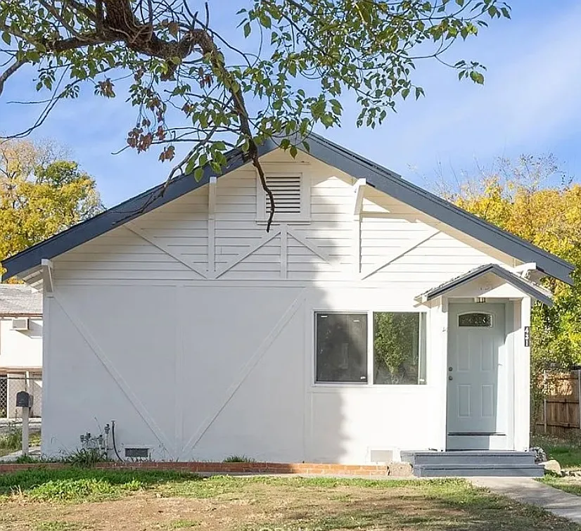 Building Photo - 431 N Plumas St