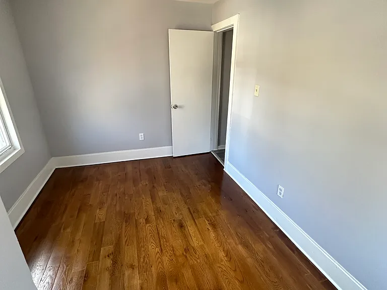 165 Starr St #2A — Photo 33