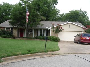 6316 Orchard Hill Ct, Arlington, TX 76016