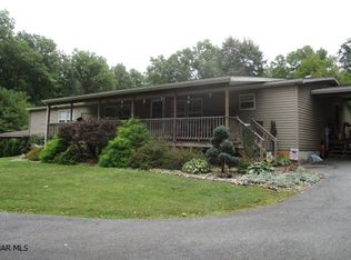 111 Long Dr, Roaring Spring, PA 16673
