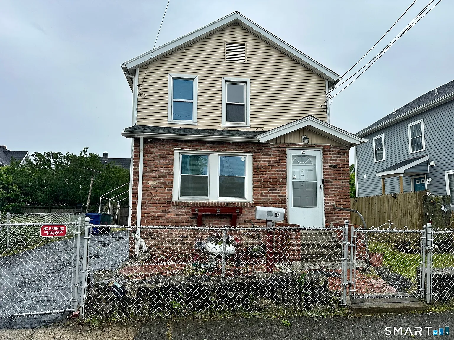 3 bed, 1.5 bath, 1134 sqft, $2,500 — Photo 1