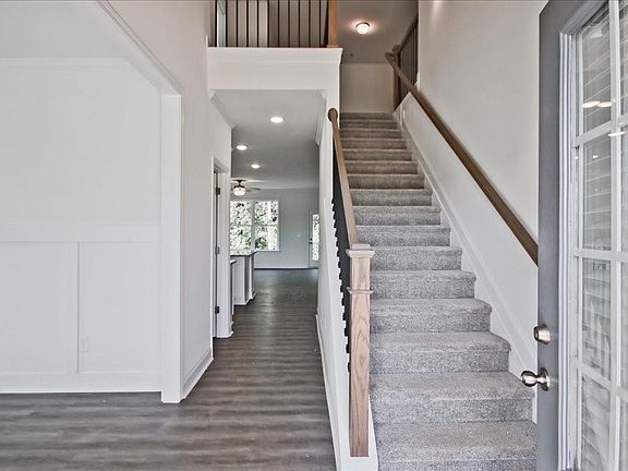 2nd image of 5956 Spring Way