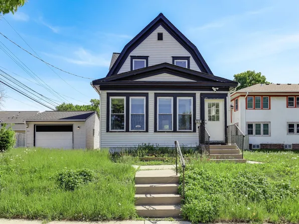 2213 Oak Park Ave N, Minneapolis, MN 55411