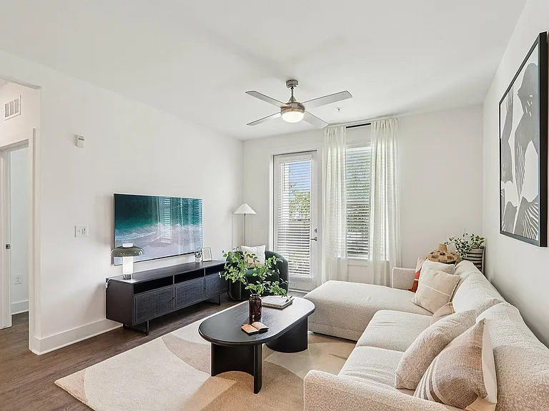 3-web-or-mls-3730 Dupont Ave Unit 7101-S1508-003 (2)