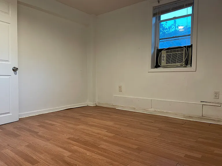 9328 Lynmont Dr — Photo 16