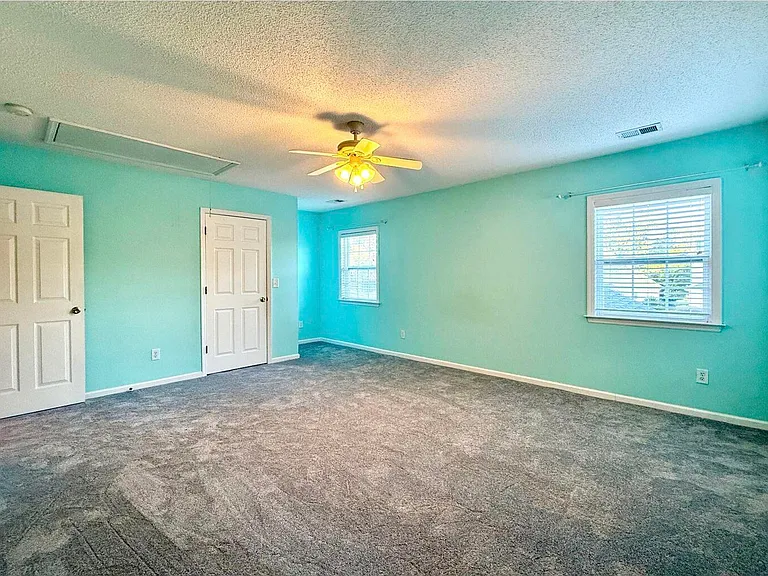 108 Willowbend Ln — Photo 19