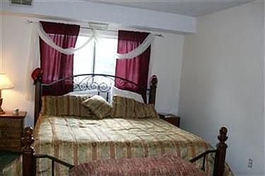 4th image of 27083 Oakwood Cir APT 104