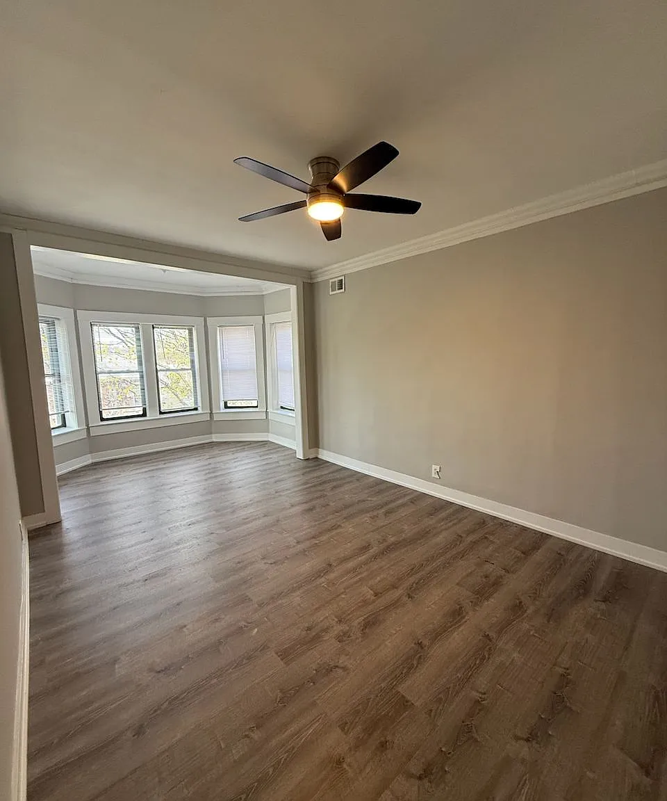 2 bed, $2,100 — Photo 4