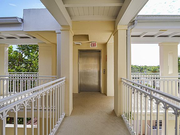 3rd image of 5225 E Harbor Village Drive