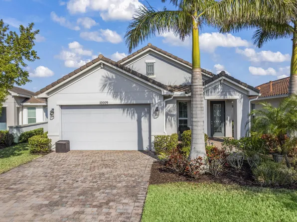 10009 SW Trumpet Tree Circle, Port St Lucie, FL 34987