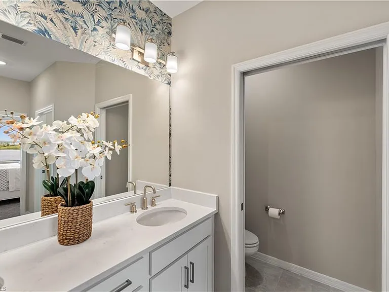 11781 Venetian Lagoon Dr #103 — Photo 14