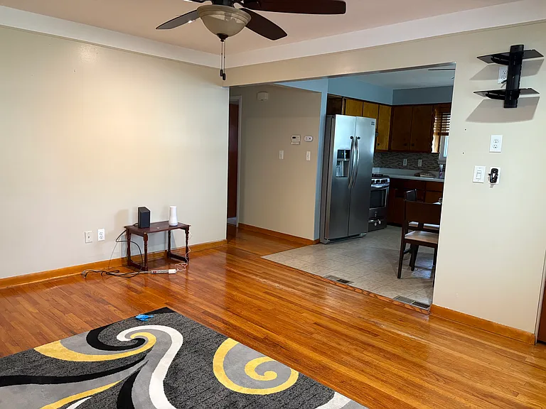 5973 Berwyn St — Photo 2