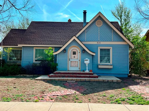 620 N 11th St, Garden City, KS 67846