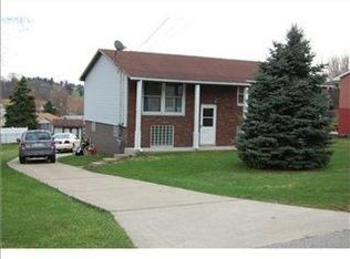 48 Marilou Dr, Jeannette, PA 15644