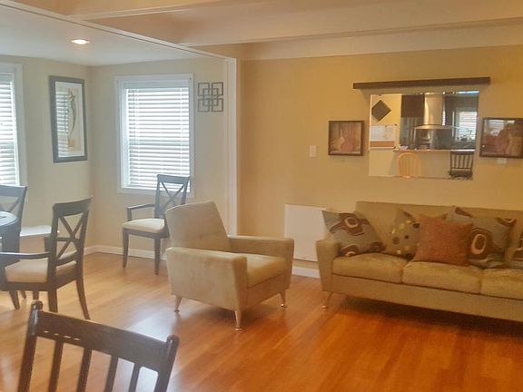 5th image of 8305 Yakima Ave #8