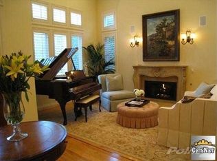 14530 Greenleaf St, Sherman Oaks, CA 91403