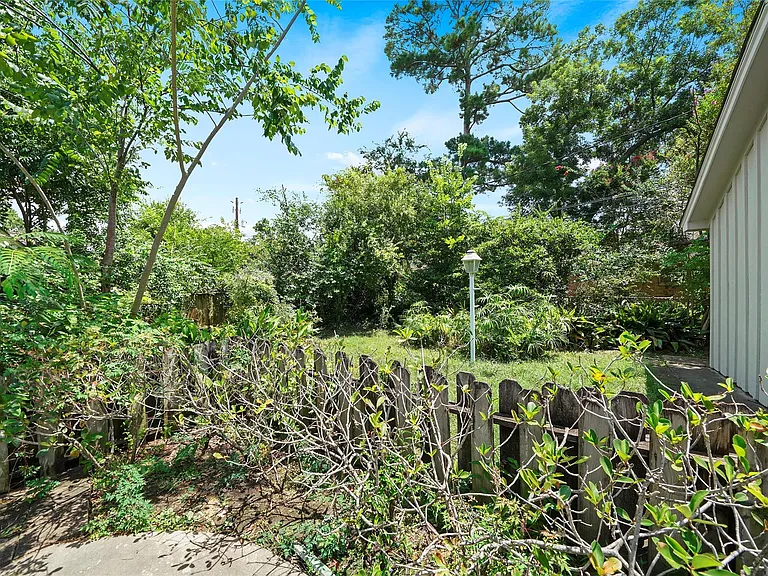 4406 Rosebay Dr — Photo 30
