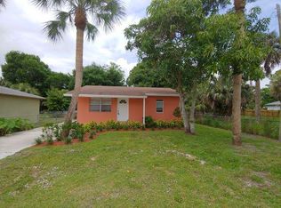 6811 3rd St, Jupiter, FL 33458