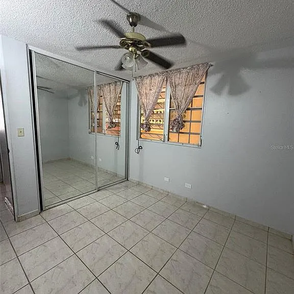 4205 Urb Villa Del Carmen Ave — Photo 6