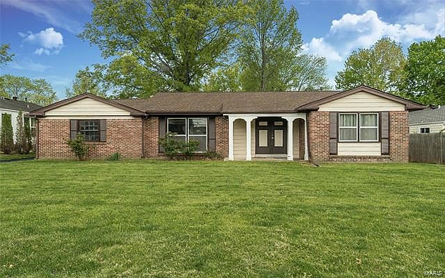1st image of 13410 Beagle Ln