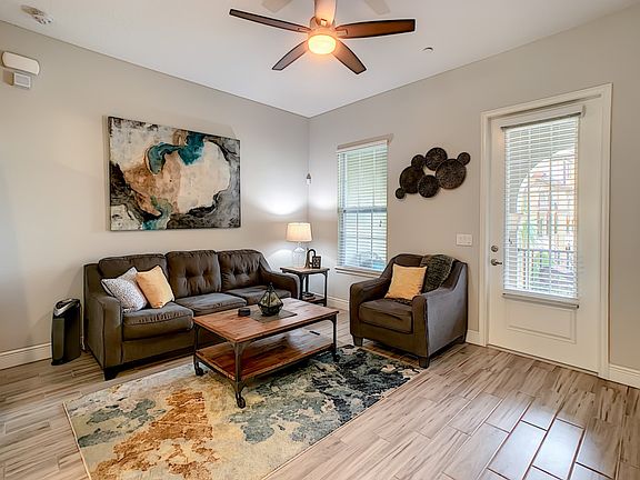 5th image of 2624 Lobelia Dr
