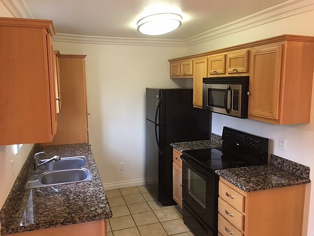 1st image of 1000 S Mollison Ave Unit 19