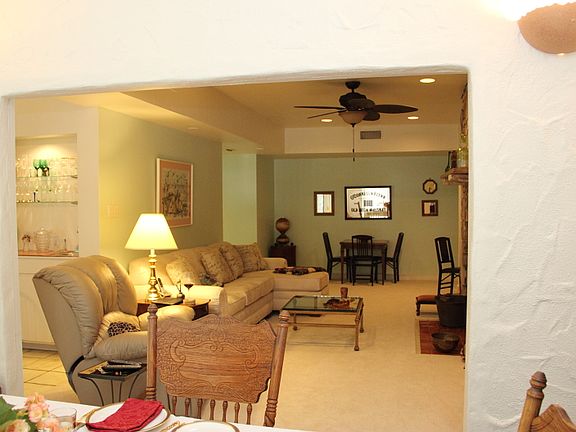 3rd image of 537 Sand Bend Dr APT B