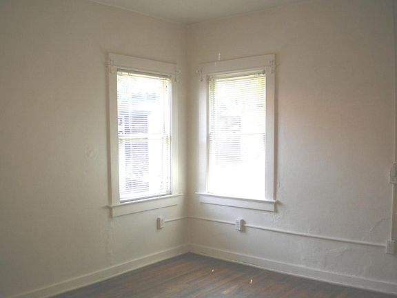 Large Bedroom