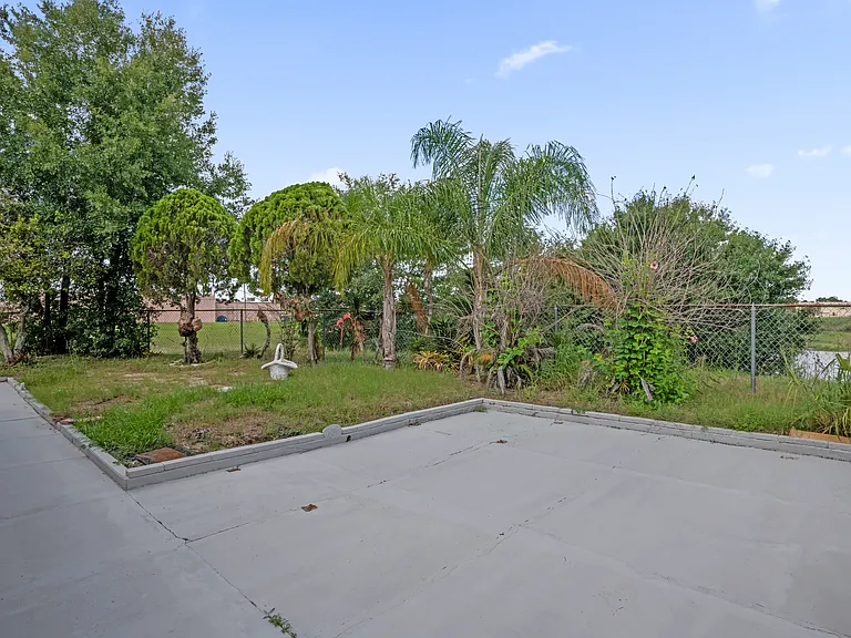 1005 Delnova Ln — Photo 28