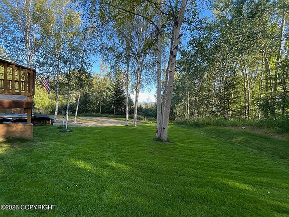 5th image of 4287 Vista Way