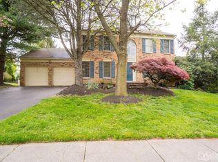 11 Adams Rd, Kendall Park, NJ 08824