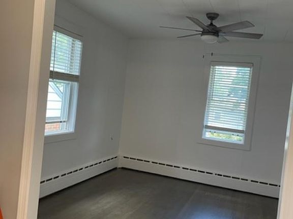 3rd image of 234 Jeffreys Pl
